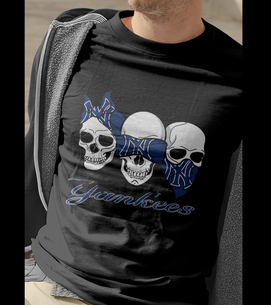 3 Skull Yankees Bandana T-Shirt