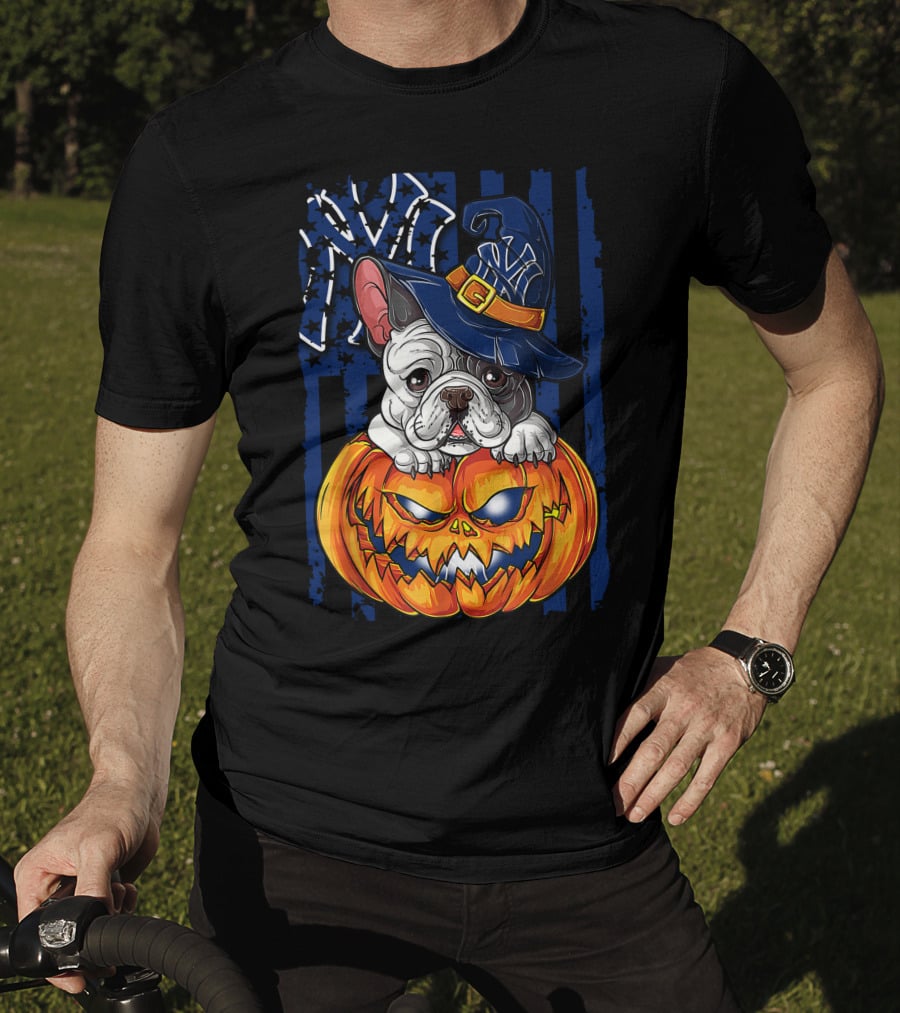 Hlw Bulldog New York Yankees Pumpkin Halloween Magic Hat T-Shirt