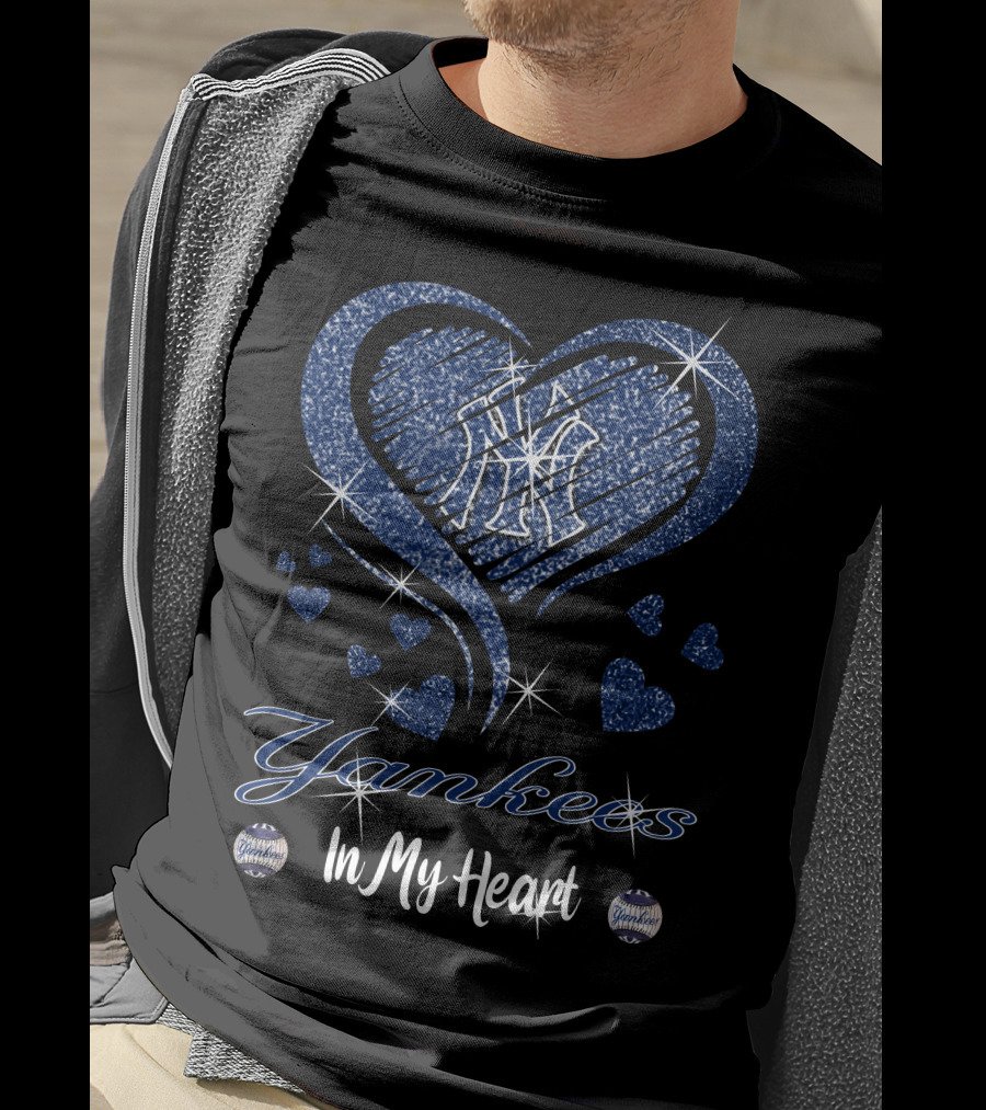 Yankees In My Heart Sparkling Glitter Logo Hearts T-Shirt