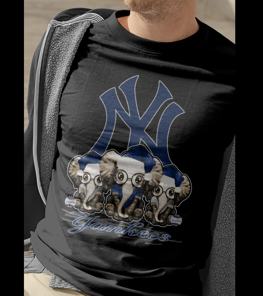 Elephant Xmas New York Yankees Blue Santa Hat Trio T-Shirt