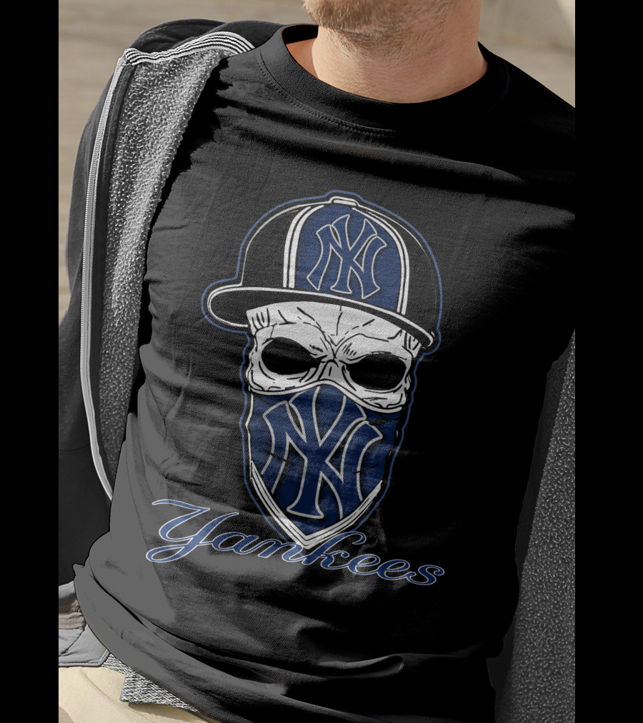 Yankees Skull Hat With New York T-Shirt