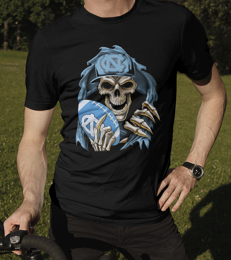 Skullbong North Carolina Tar Heels Skeleton Football Fan With Cap And Ball T-Shirt