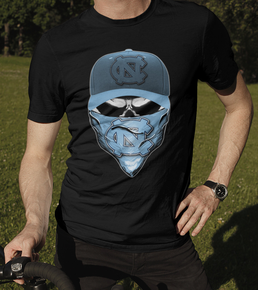 North Carolina Tar Heels Skull Emblem T-Shirt