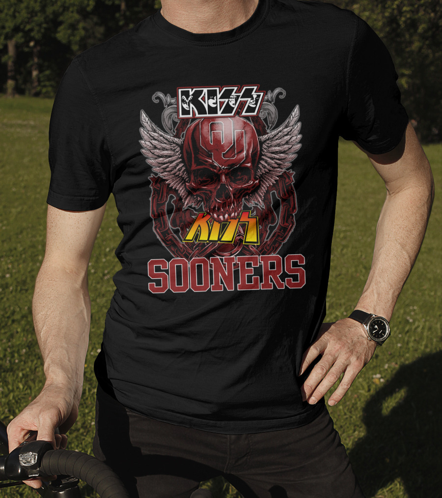 Kiss Oklahoma Sooners OU Skull Wings T-Shirt