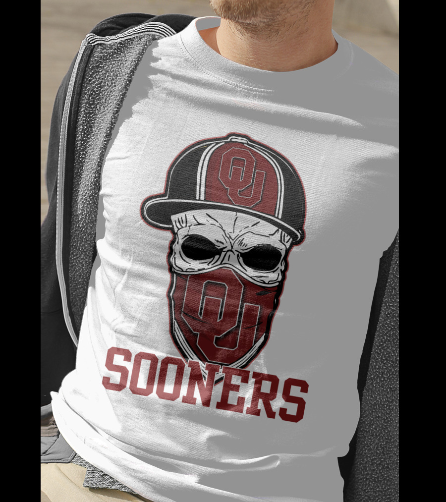 OU Sooners Skull Hat T-Shirt