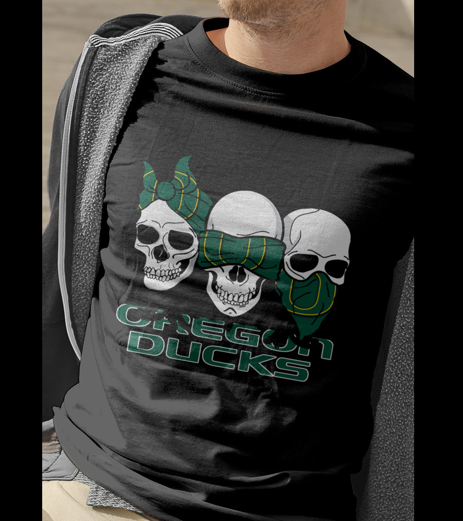 3 Skull Oregon Ducks Bandana T-Shirt