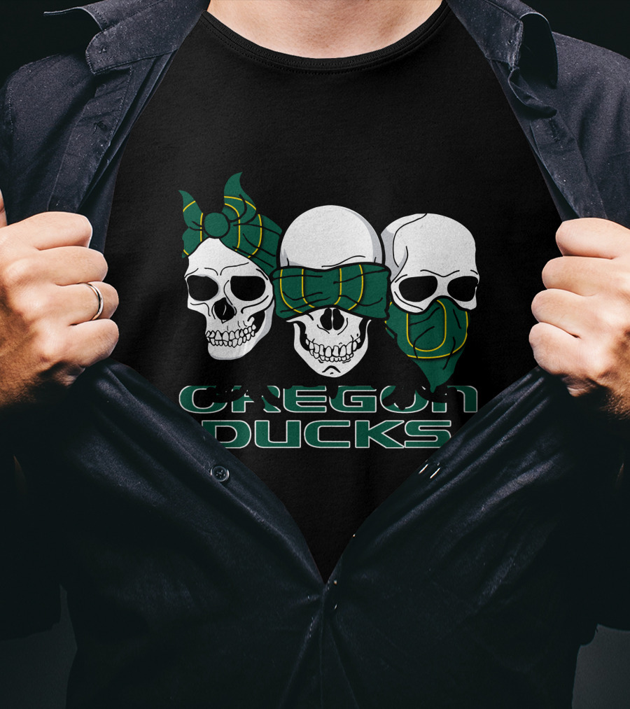 3 Skull Oregon Ducks Bandana T-Shirt