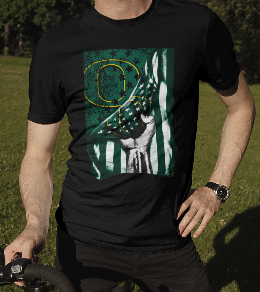 Oregon Ducks American Flag Fist And Stars T-Shirt