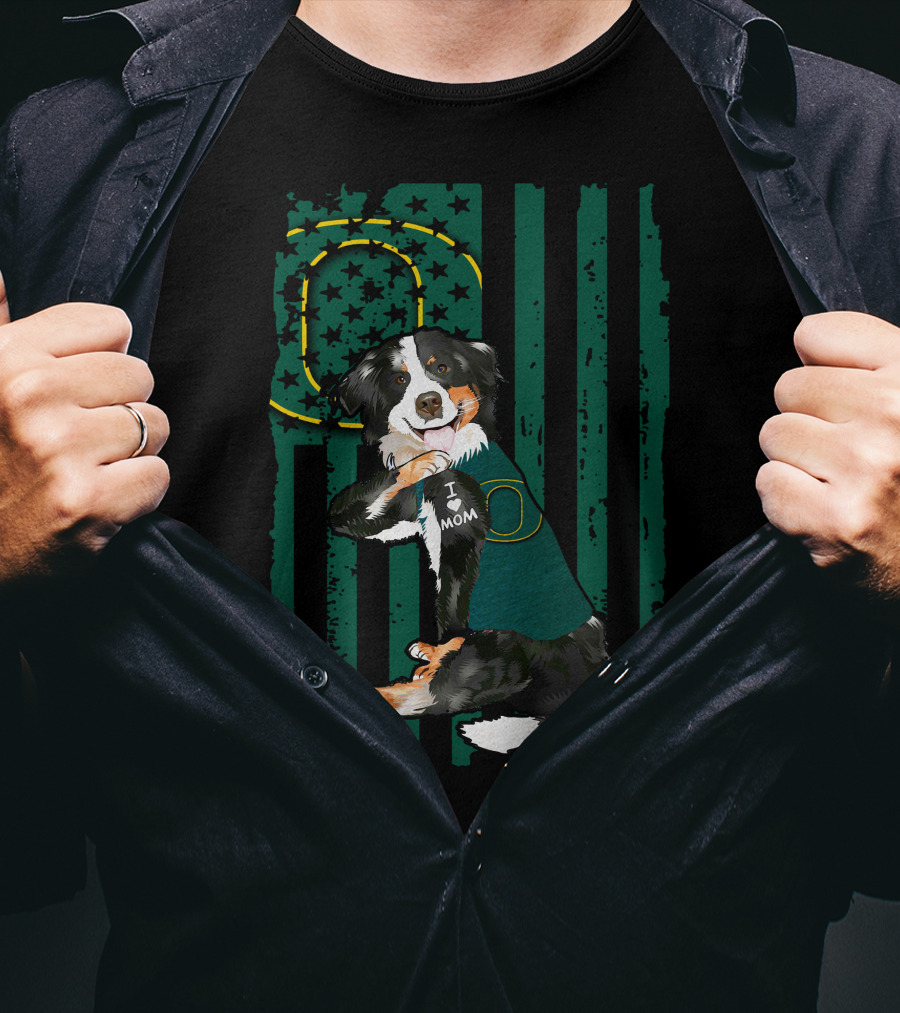 Border Collie I Love Mom Oregon Ducks Flag T-Shirt
