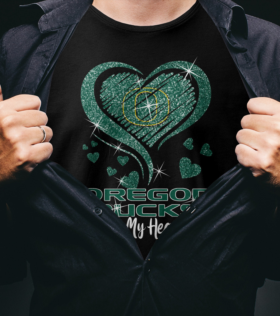 Oregon Ducks In My Heart Sparkling Green Hearts And Footballs T-Shirt
