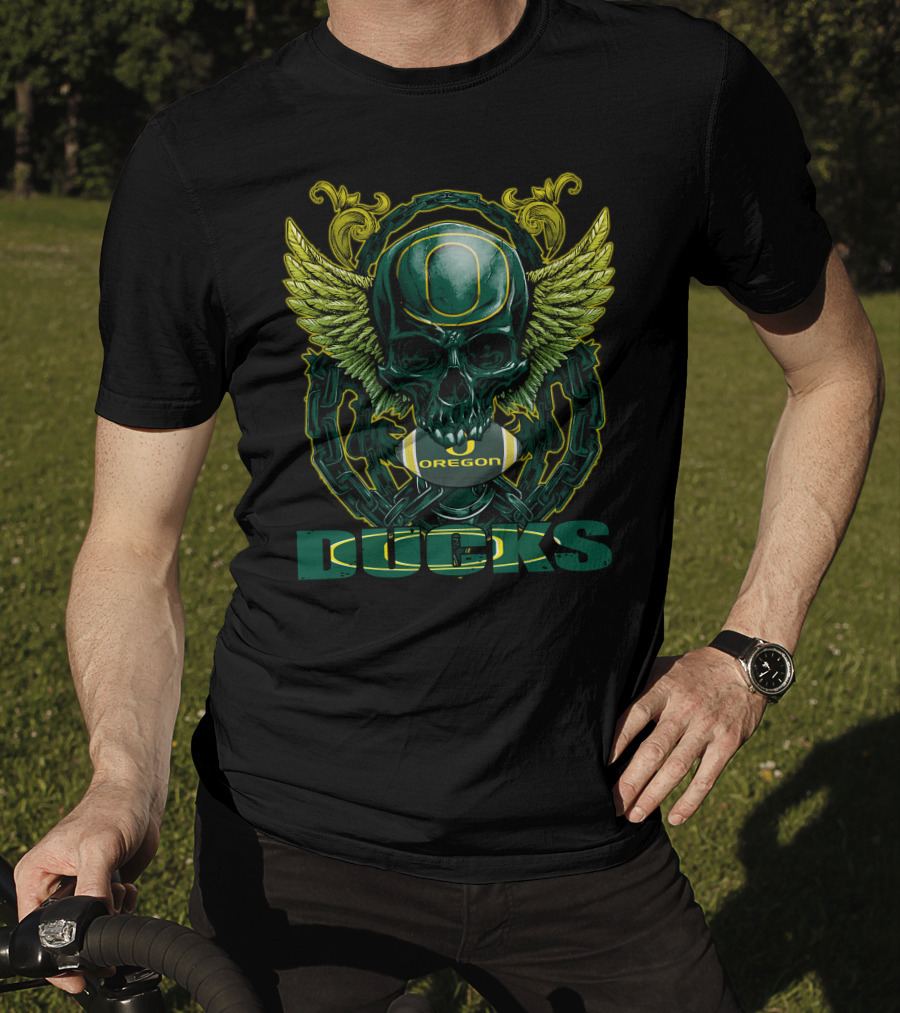 SkullFB Oregon Ducks Football Skull Design With Wings And Chains T-Shirt
