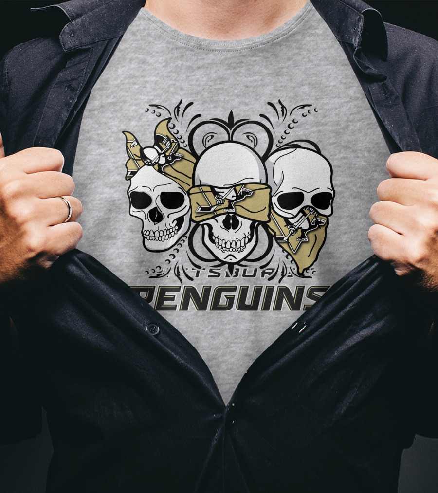 3 Skull Pittsburgh Penguins TSUF T-Shirt