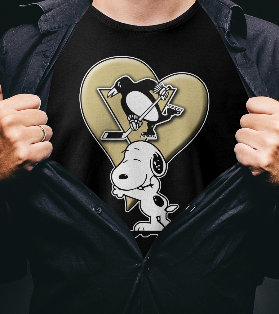 Snoopy Heart Hockey Pittsburgh Penguins Snp T-Shirt