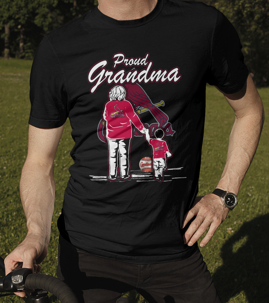 Proud Grandma St. Louis Cardinals T-Shirt