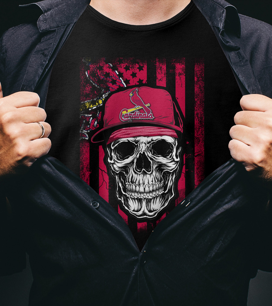 Skull St. Louis Cardinals Hat With American Flag Background T-Shirt