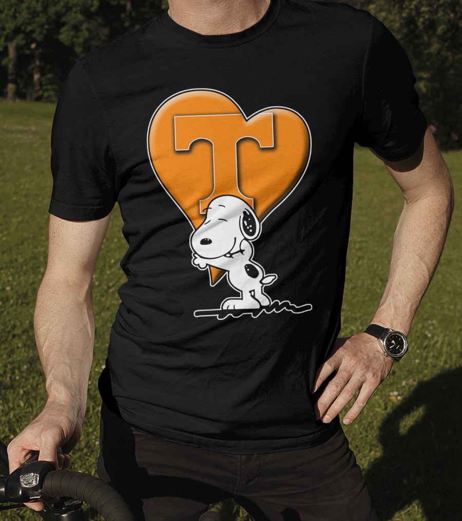 Snp V1 Tennessee Volunteers Snoopy Heart T-Shirt