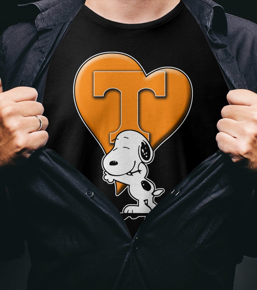 Snp V1 Tennessee Volunteers Snoopy Heart T-Shirt