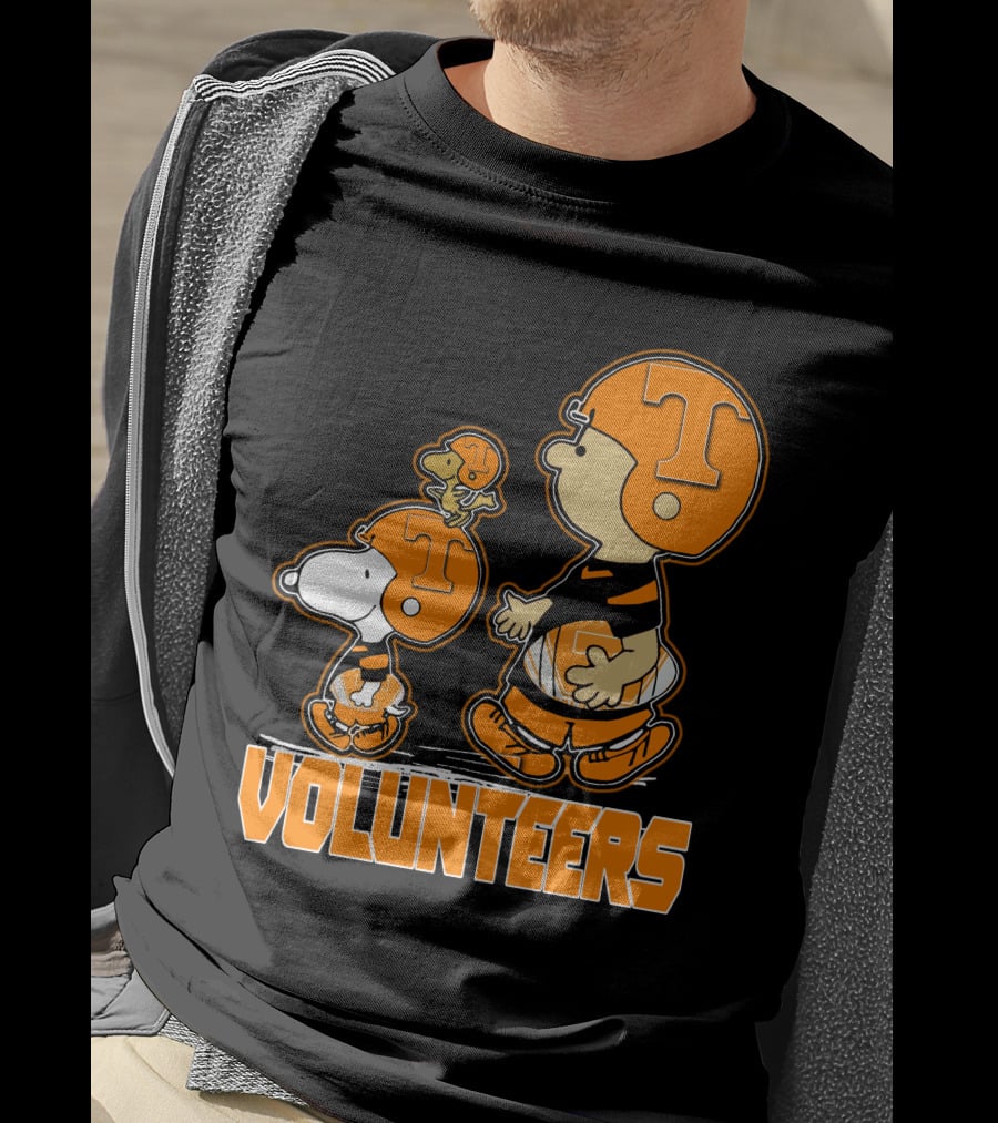 Snpfootball Tennessee Volunteers Peanuts Characters With Helmets T-Shirt