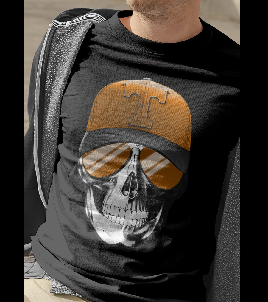 Tennessee Volunteers Skull With Orange Hat And Sunglasses T-Shirt