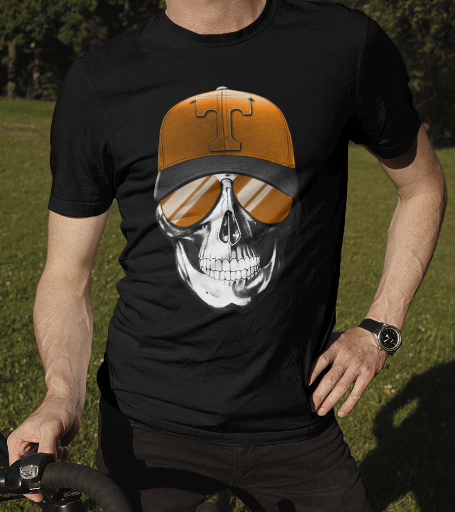 Tennessee Volunteers Skull With Orange Hat And Sunglasses T-Shirt