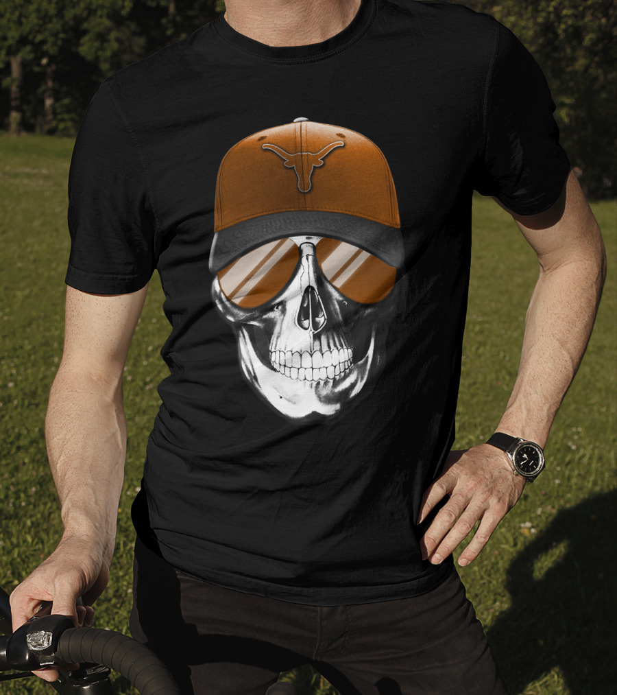 Skull With Texas Longhorns Cap And Sunglasses T-Shirt