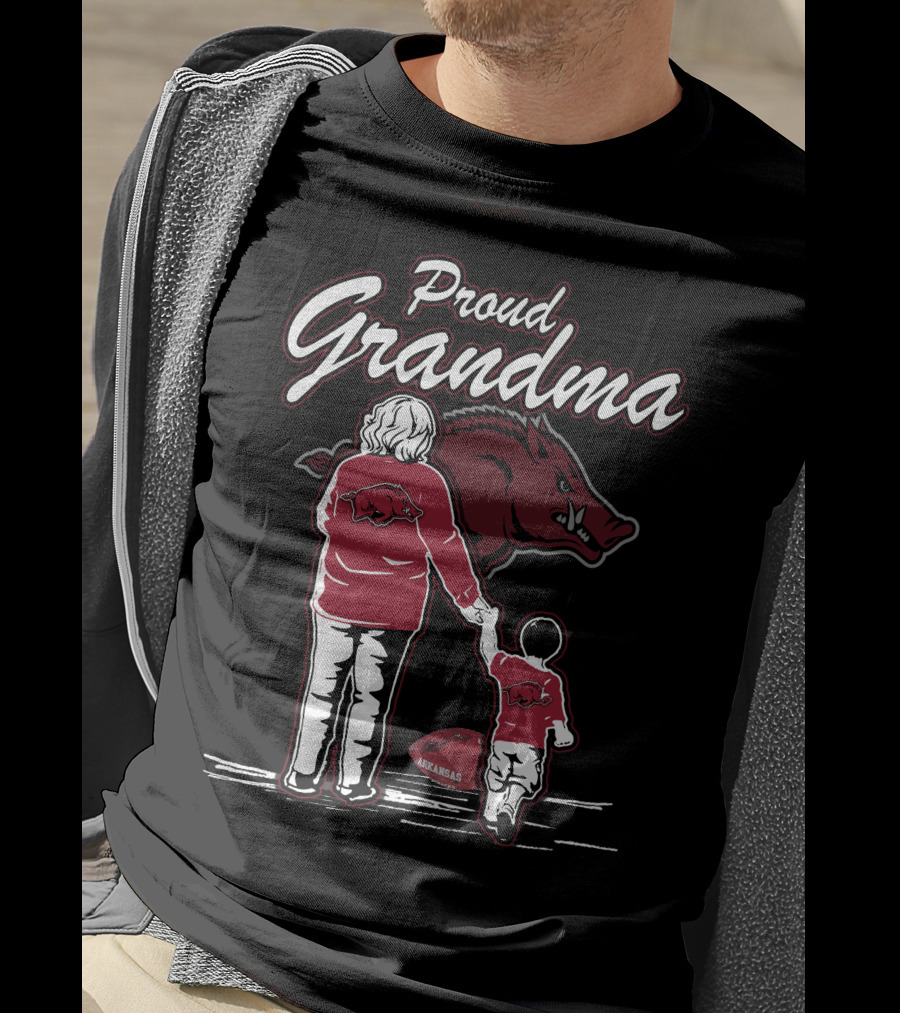 Proud Grandma Arkansas Razorbacks Walking With Child Razorback Football T-Shirt
