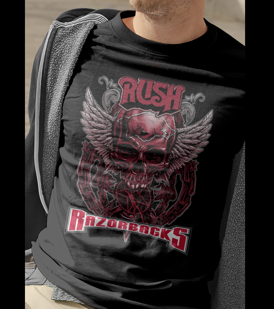 Rush Razorbacks Skull Wings Chain T-Shirt