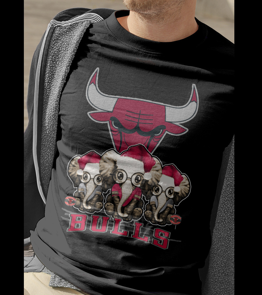 Elephant Christmas Chicago Bulls Holiday Trio T-Shirt