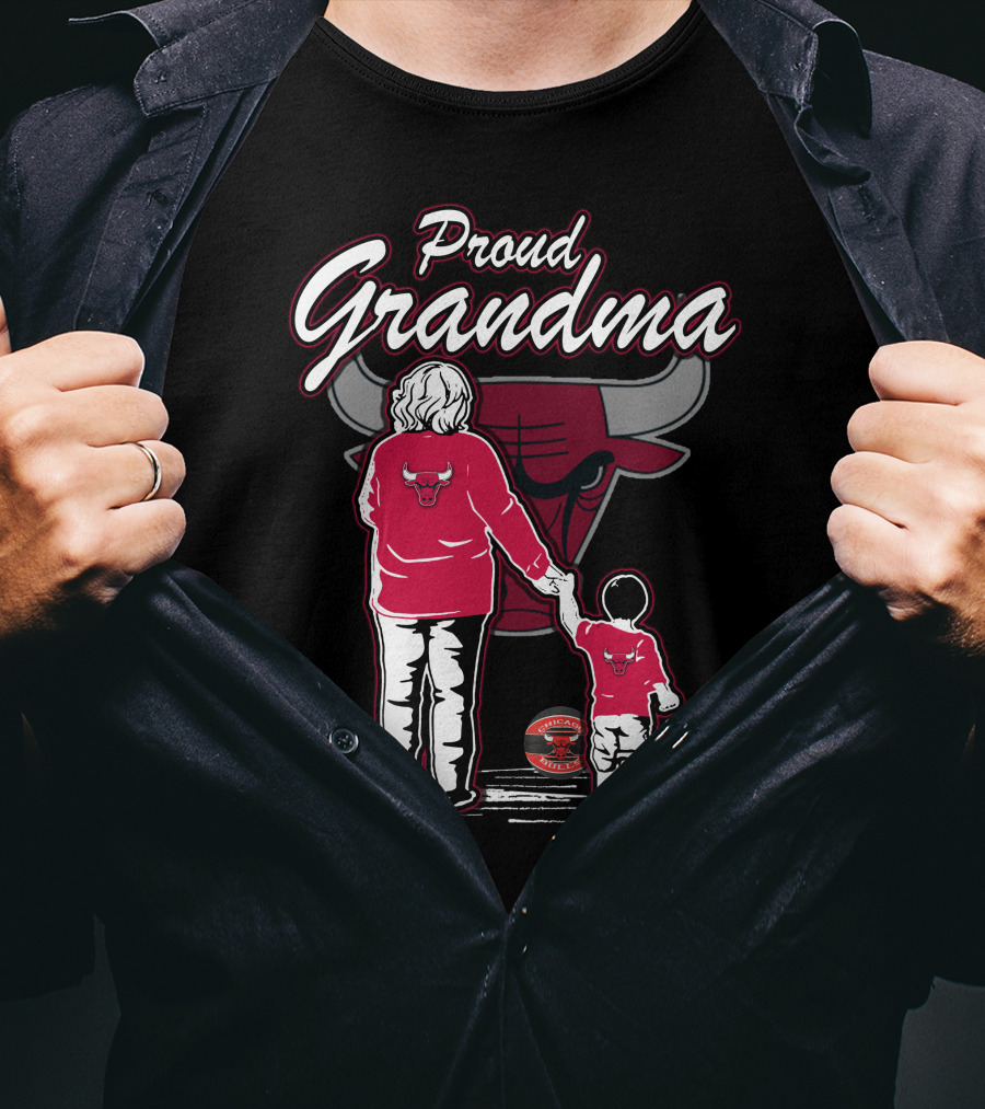 Proud Grandma Chicago Bulls Mom And Child Bulls T-Shirt