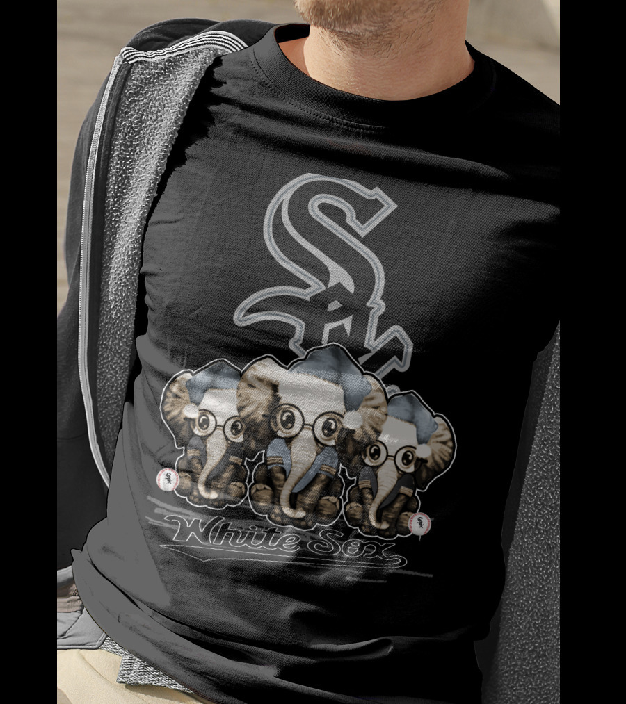 Chicago White Sox Festive Elephant Trio Christmas T-Shirt