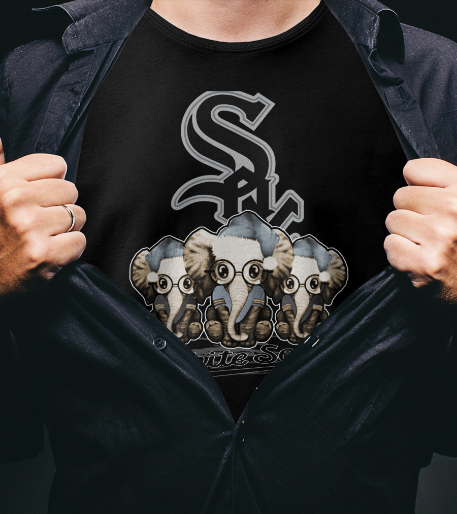 Chicago White Sox Festive Elephant Trio Christmas T-Shirt
