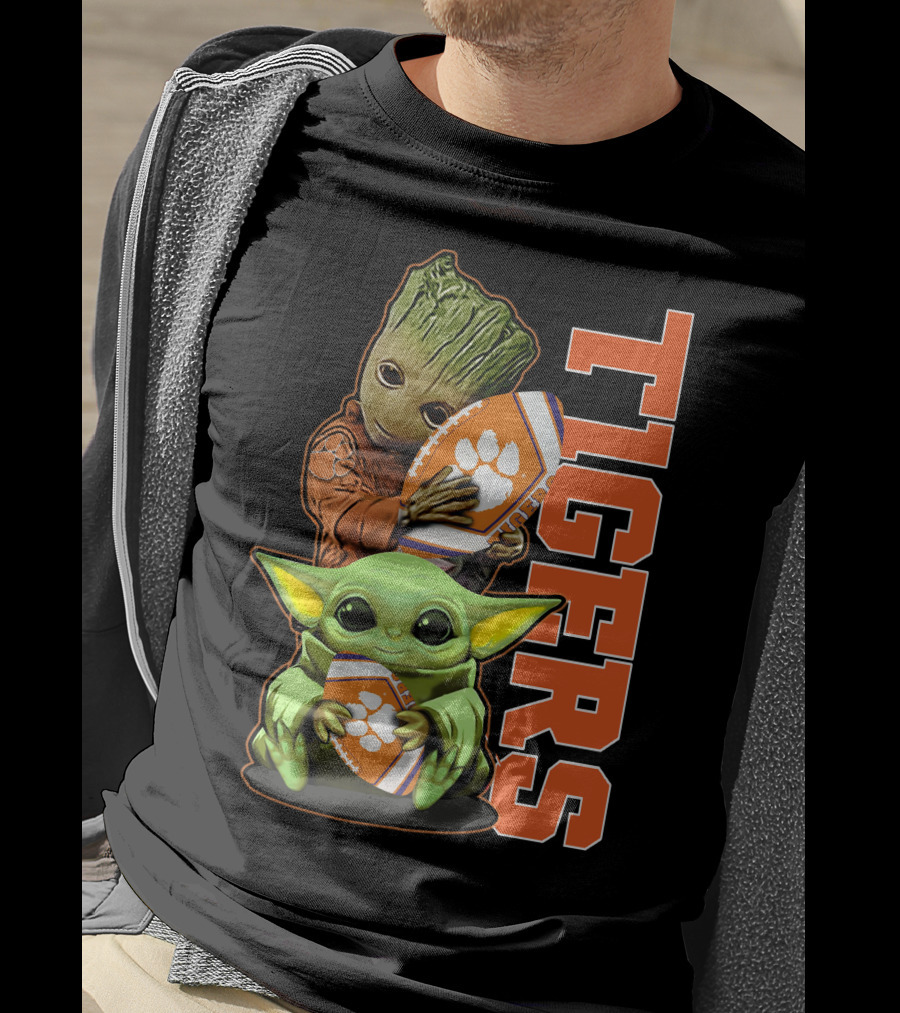 Grzd Clemson Tigers Groot Baby Yoda Football T-Shirt