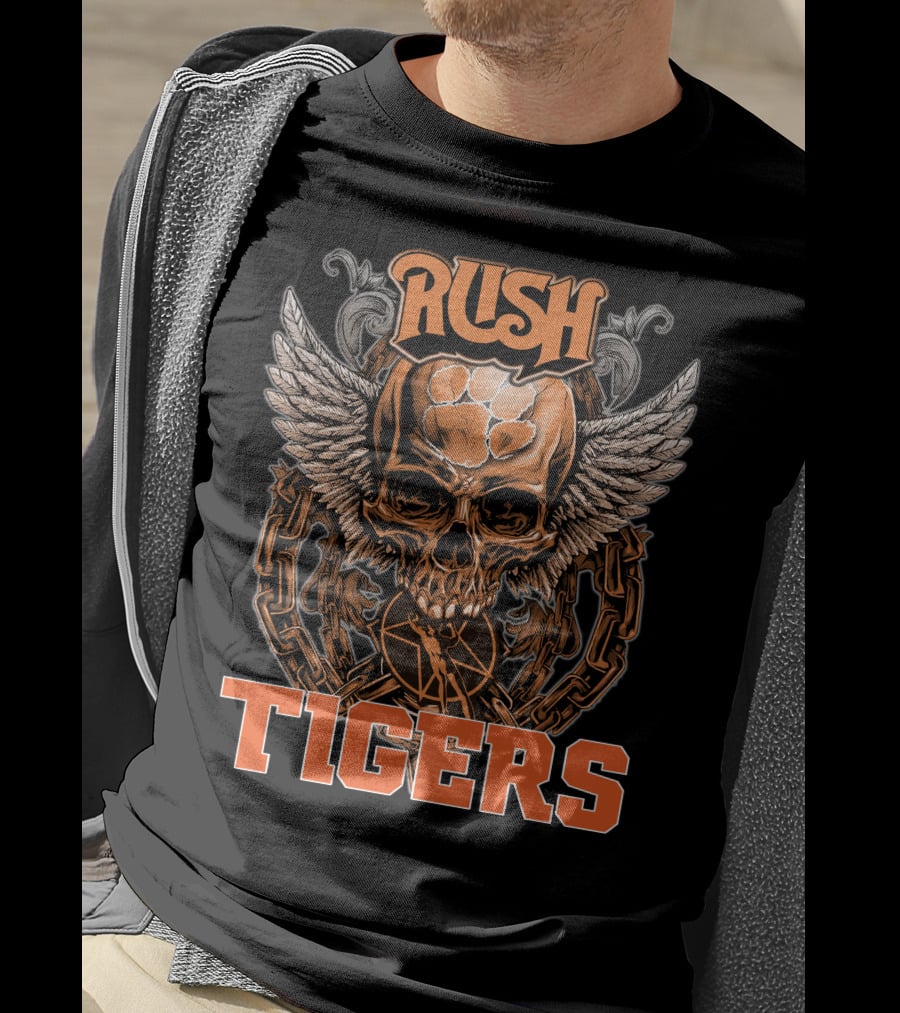 Rush Tigers Skull With Wings And Chains T-Shirt