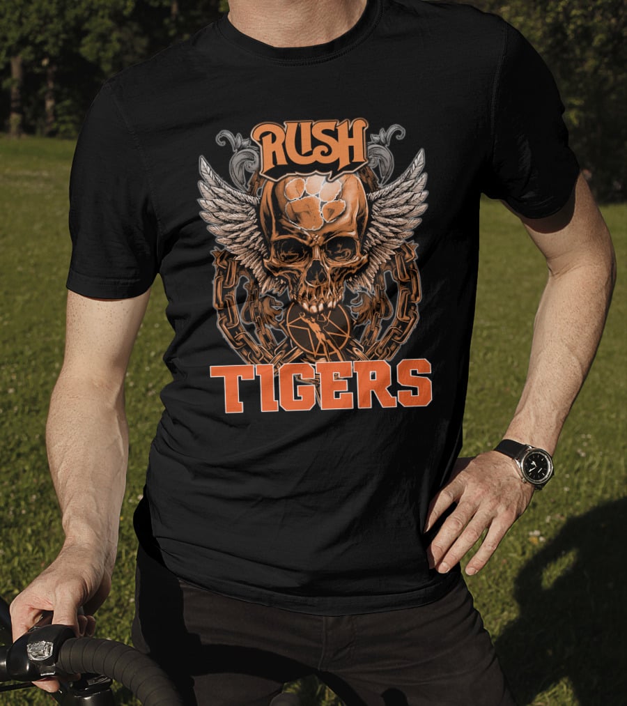 Rush Tigers Skull With Wings And Chains T-Shirt