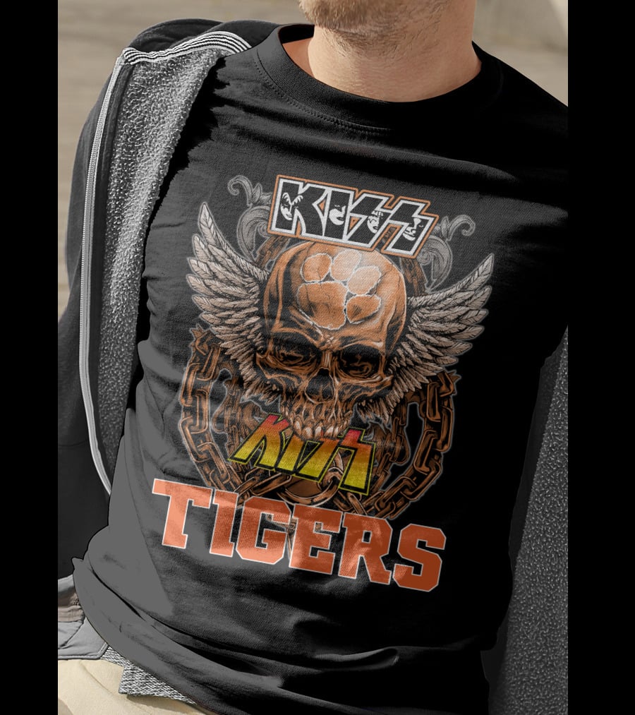 Kiss Clemson Tigers Skull Wings Chains T-Shirt