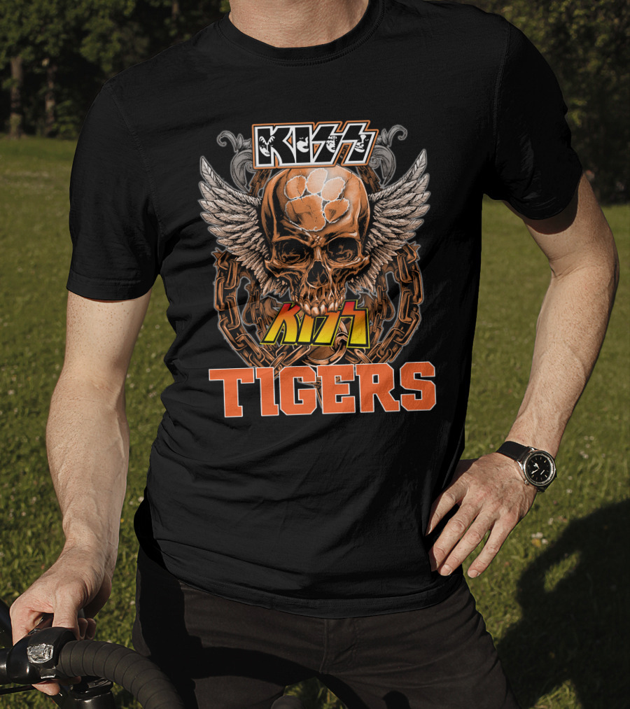 Kiss Clemson Tigers Skull Wings Chains T-Shirt