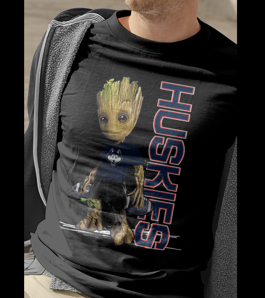 Groot Huskies UConn Football Fan T-Shirt