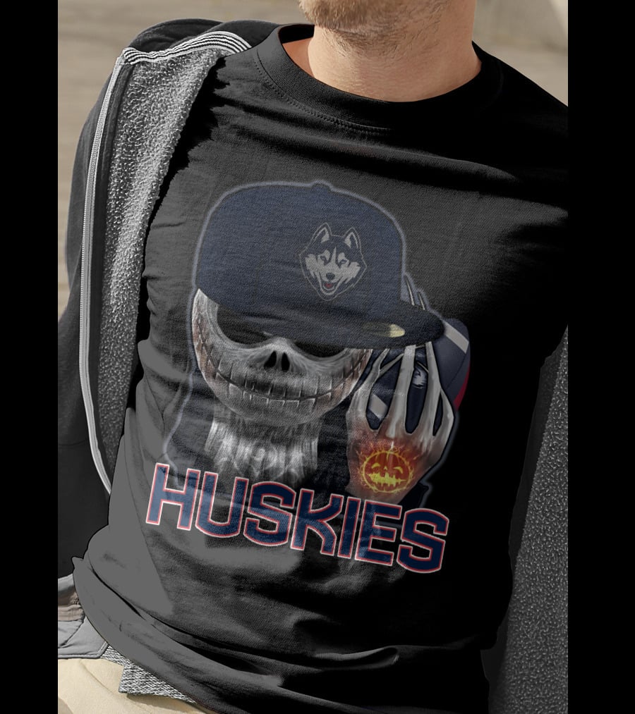 Jackskull Huskies Basketball Halloween Huskies T-Shirt