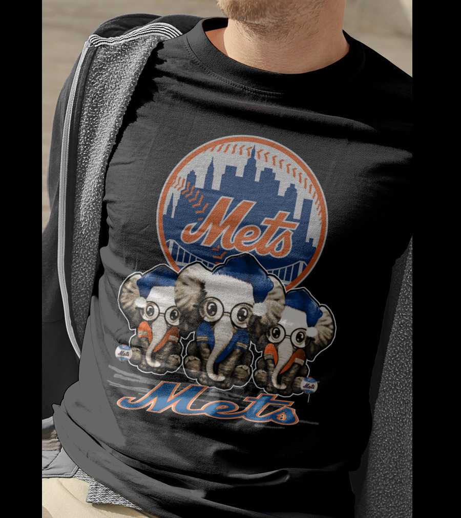 Mets Christmas Elephants New York Skyline T-Shirt