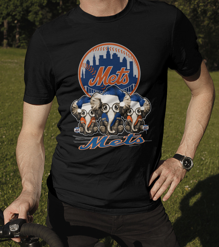 Mets Christmas Elephants New York Skyline T-Shirt