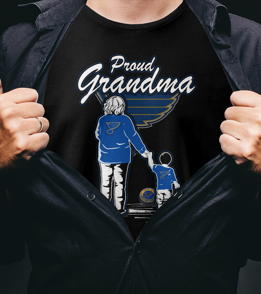 Proud Grandma St. Louis Blues Hockey Family Fan T-Shirt