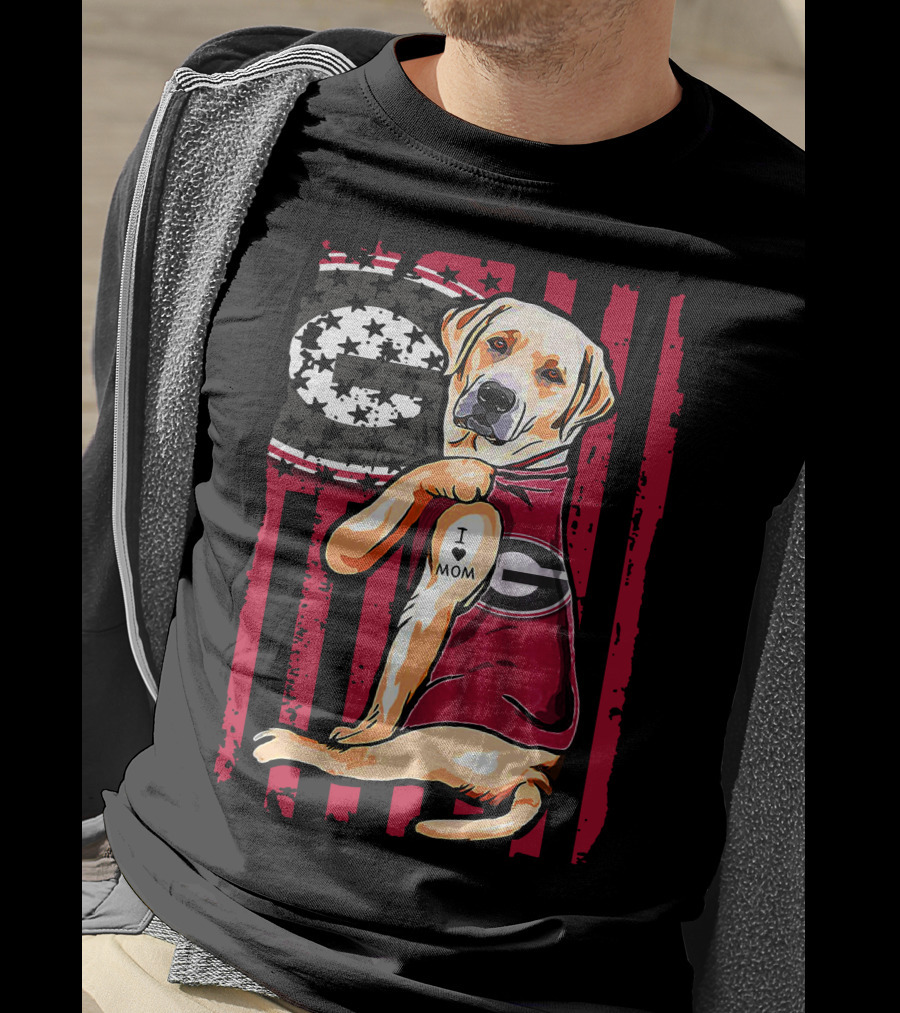 Labrador Retriever Wearing Georgia Bulldogs Vest With I Love Mom Patch T-Shirt