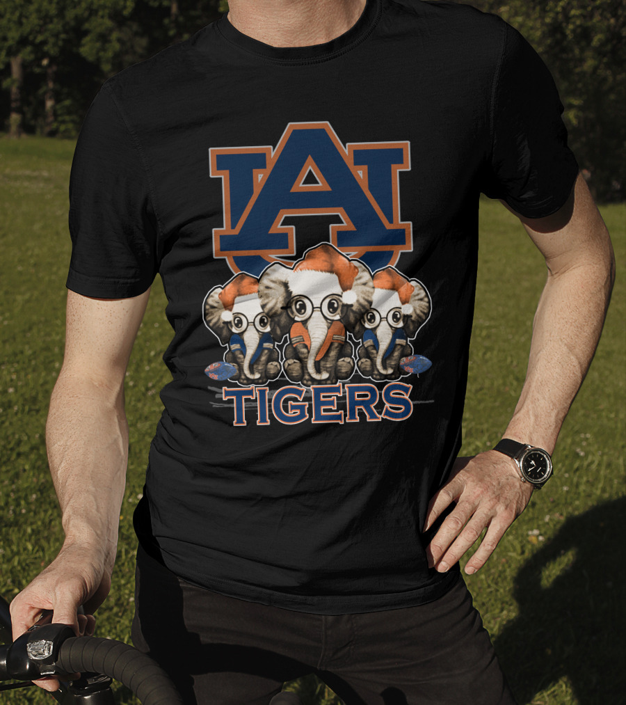 Auburn Tigers Christmas Elephants T-Shirt