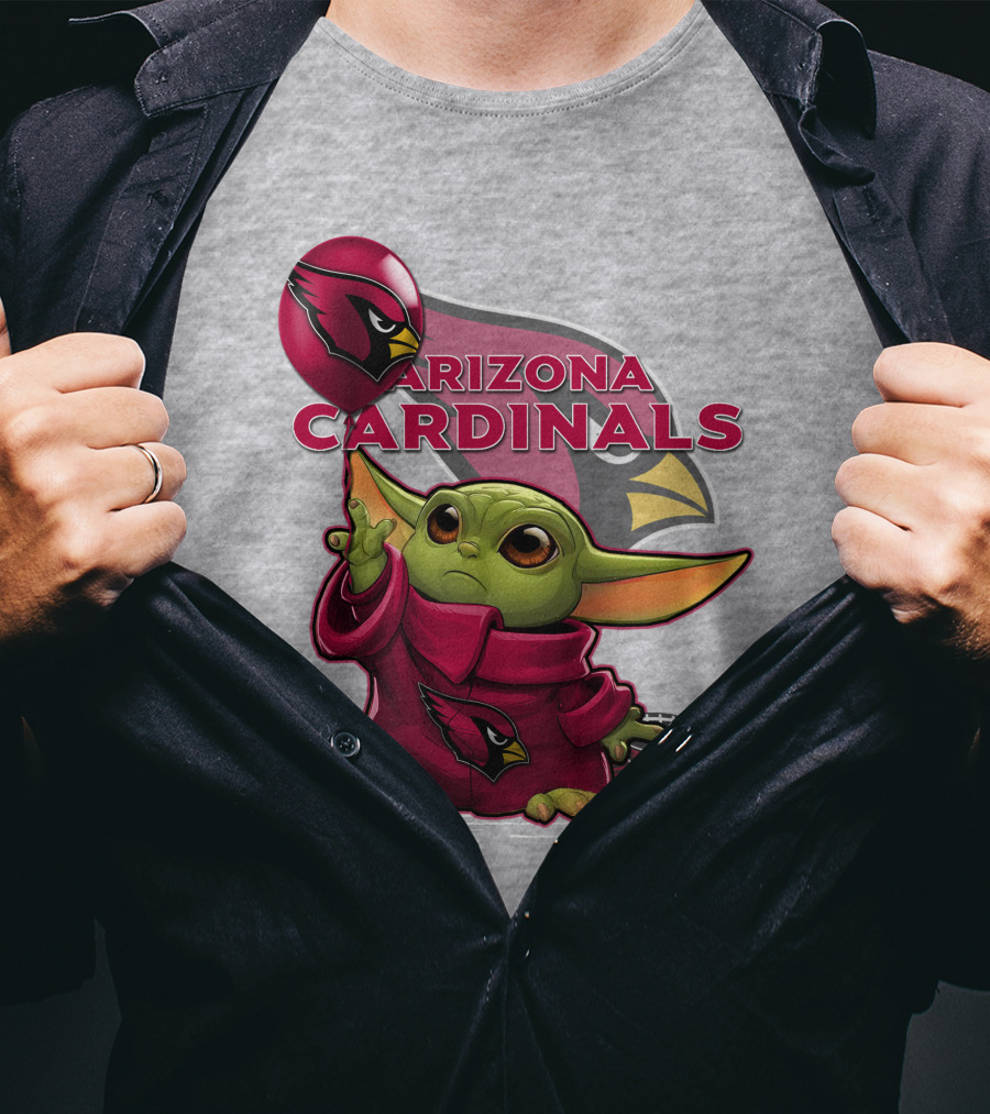 Yoda Holding Arizona Cardinals Balloon And Football With Team T-Shirt