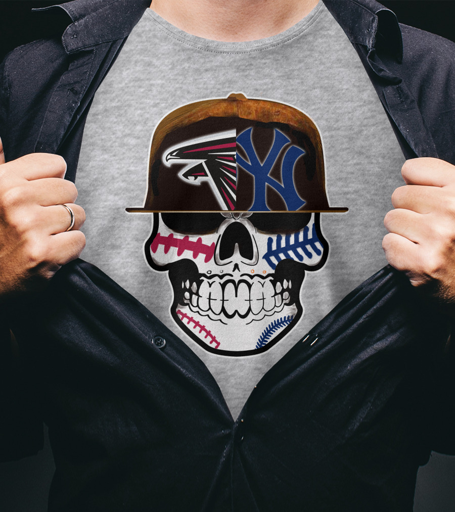 Atlanta Falcons New York Yankees Skull Baseball Football Fusion T-Shirt