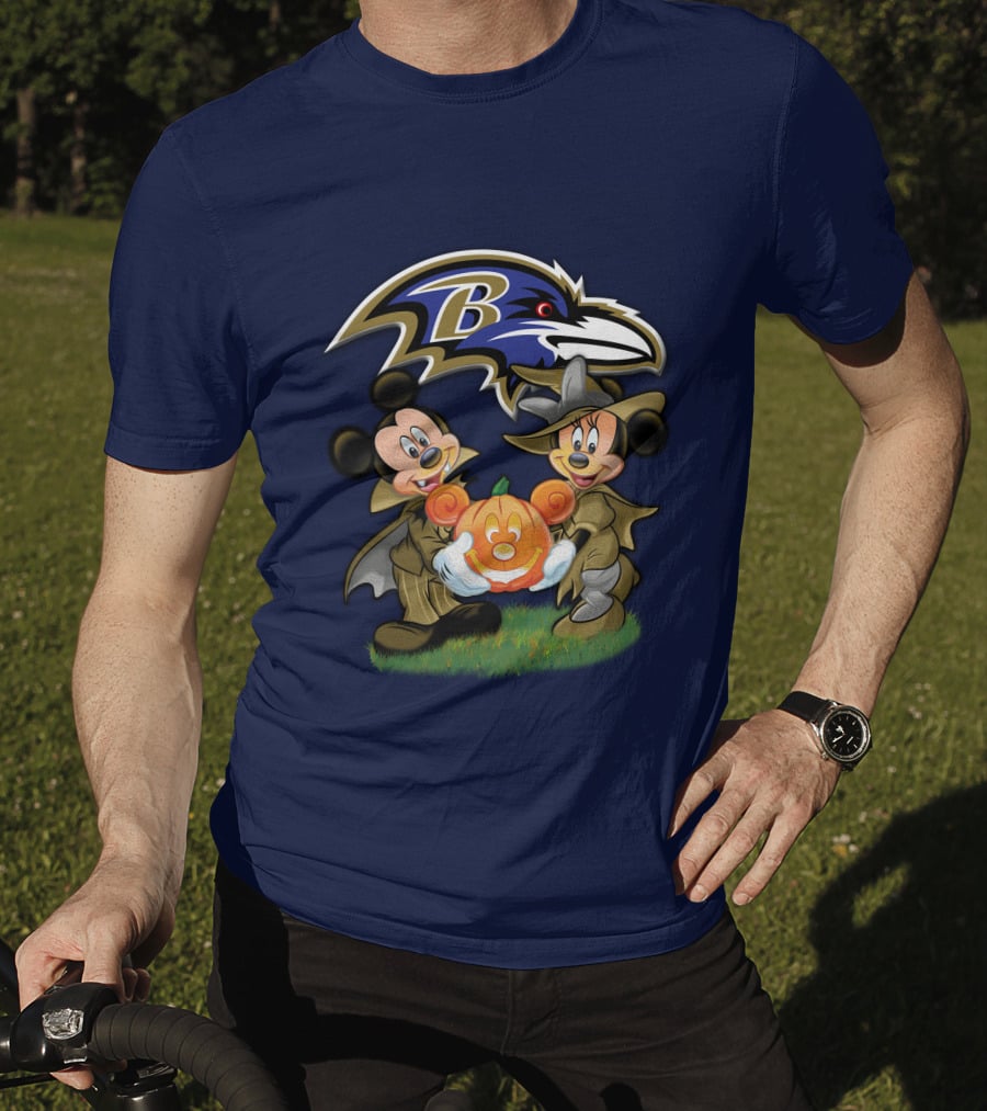 Baltimore Ravens Mickey And Minnie Halloween Pumpkin Ravens T-Shirt
