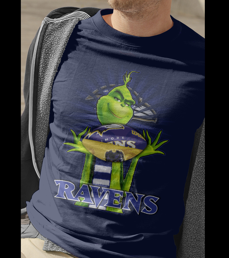 Grinch Holding Baltimore Ravens Football T-Shirt