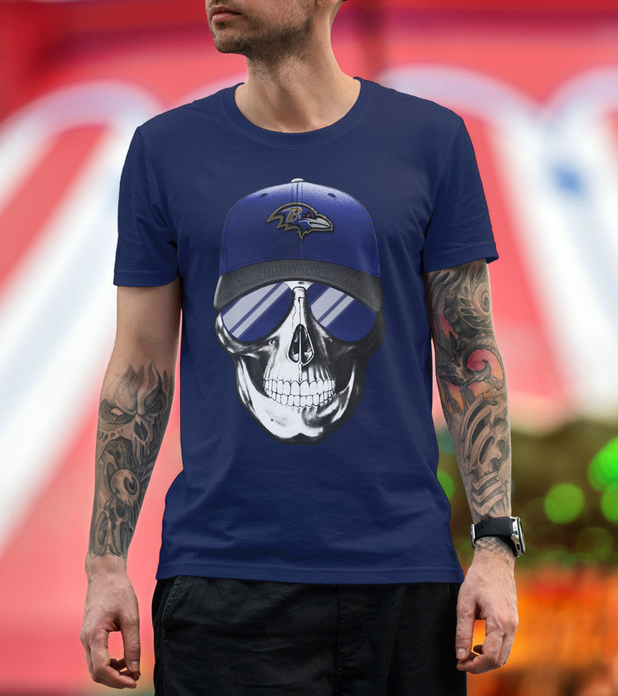 Skull With Baltimore Ravens Cap And Sunglasses T-Shirt