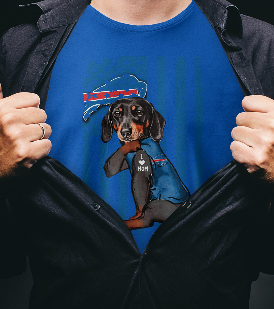 Dachshund Wearing Buffalo Bills Gear I Love Mom T-Shirt