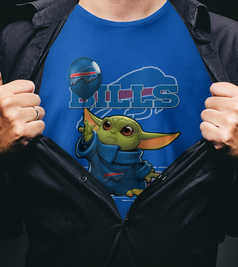 Yoda V1 Buffalo Bills Baby Alien Holding Buffalo Bills Balloon Football T-Shirt